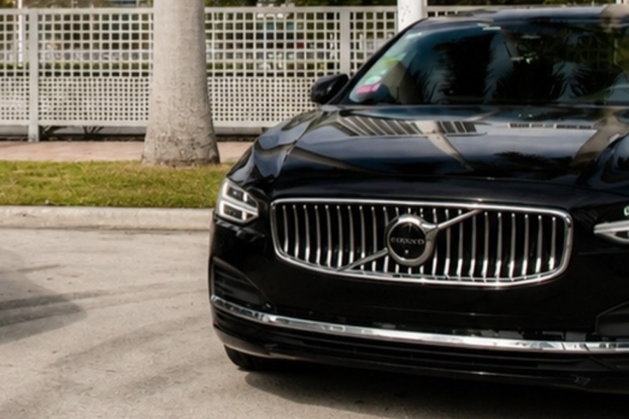 Luxury sedan